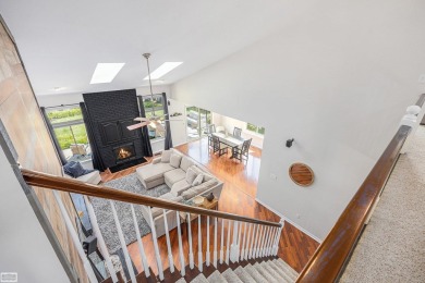 This well taken care of split level home has class and style on Salt River Country Club in Michigan - for sale on GolfHomes.com, golf home, golf lot
