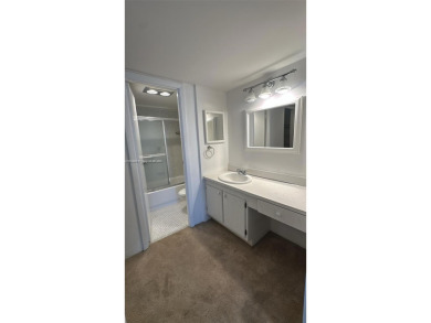 Large 1 Bed/ 1.5 Bath + Den - 913  SF - Just in Aventura Golf on Turnberry Isle Resort and Club in Florida - for sale on GolfHomes.com, golf home, golf lot