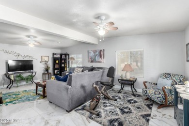 Welcome to easy living in the vibrant 55+ community of Sun Lakes on Oakwood Golf Club  in Arizona - for sale on GolfHomes.com, golf home, golf lot