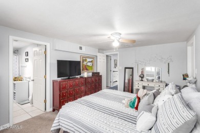 Welcome to easy living in the vibrant 55+ community of Sun Lakes on Oakwood Golf Club  in Arizona - for sale on GolfHomes.com, golf home, golf lot