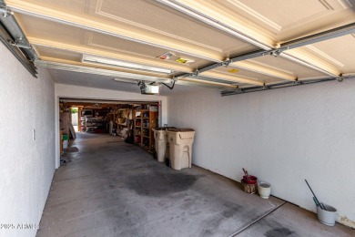 Welcome to easy living in the vibrant 55+ community of Sun Lakes on Oakwood Golf Club  in Arizona - for sale on GolfHomes.com, golf home, golf lot