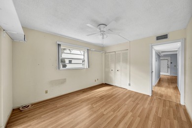 Experience the best of 55+ living in the highly desirable Kings on Kings Point Golf -Flanders Way in Florida - for sale on GolfHomes.com, golf home, golf lot