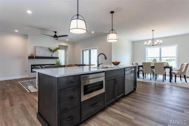 SPEND MORE TIME DOING THE THINGS YOU LOVE...Enjoy simplified on Far Oaks Golf Club in Illinois - for sale on GolfHomes.com, golf home, golf lot