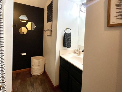 Check out this gorgeous 3 bedroom, 2.5 bath home located on a on Mt Carmel Municipal Golf Course in Illinois - for sale on GolfHomes.com, golf home, golf lot