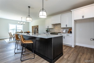 SPEND MORE TIME DOING THE THINGS YOU LOVE...Enjoy simplified on Far Oaks Golf Club in Illinois - for sale on GolfHomes.com, golf home, golf lot
