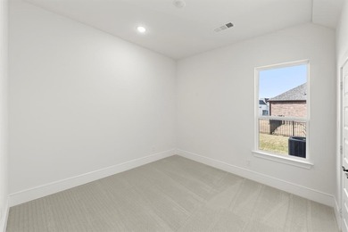 MLS# 21157968 - Built by Stonefield Homes - Ready Now! ~ on Heath Golf and Yacht Club in Texas - for sale on GolfHomes.com, golf home, golf lot