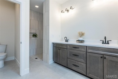 SPEND MORE TIME DOING THE THINGS YOU LOVE...Enjoy simplified on Far Oaks Golf Club in Illinois - for sale on GolfHomes.com, golf home, golf lot