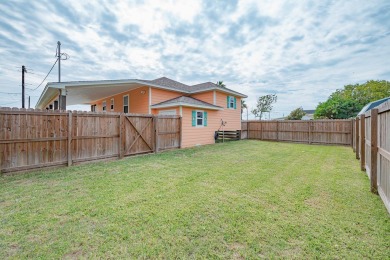 Welcome to this furnished 2-bedroom / 2-bathroom coastal bay on Rockport Country Club in Texas - for sale on GolfHomes.com, golf home, golf lot