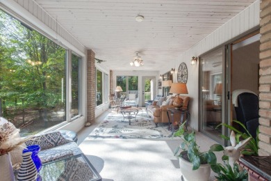 Spacious ranch ''FOR SAIL'' on the highly desired Courtland on Apple Valley Golf Course in Ohio - for sale on GolfHomes.com, golf home, golf lot