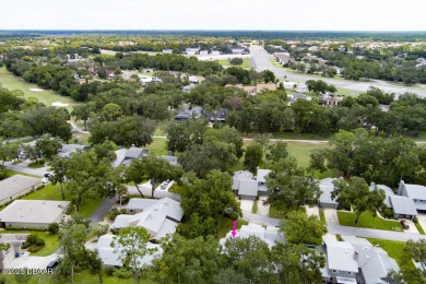 Beautifully Updated exquisite 3 Bedroom, 2 Bath Golf Villas End on Spruce Creek Golf Club in Florida - for sale on GolfHomes.com, golf home, golf lot