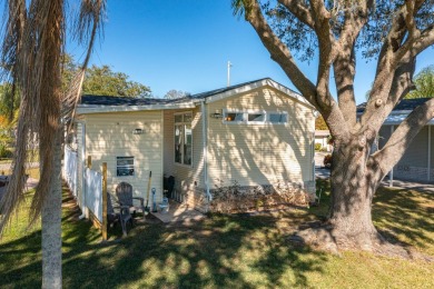 MOVE RIGHT INTO THIS BEAUTIFUL HOME WITH LVP THRU OUT, TRAY on Golden Lakes Golf Course in Florida - for sale on GolfHomes.com, golf home, golf lot