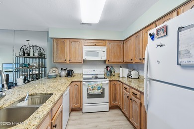 This cozy 2 bedroom 2 bath condo is nestled right on Brick on Brick Landing Plantation Yacht and Golf Club in North Carolina - for sale on GolfHomes.com, golf home, golf lot