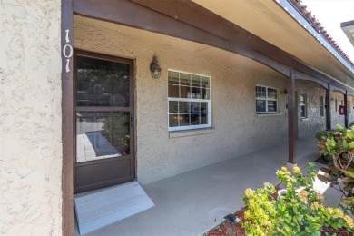 Furnished 2 Bedroom, 2 Bath Corner Unit Villa, Handicap Ready on Clearwater Executive Golf Course in Florida - for sale on GolfHomes.com, golf home, golf lot