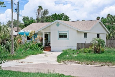 1580 Arizona Ave NE, St. Petersburg, FL 33703 presents a rare on The Renaisssance Vinoy Golf Club in Florida - for sale on GolfHomes.com, golf home, golf lot