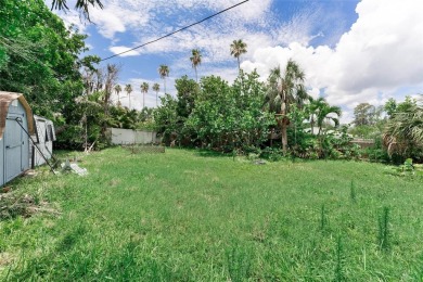 1580 Arizona Ave NE, St. Petersburg, FL 33703 presents a rare on The Renaisssance Vinoy Golf Club in Florida - for sale on GolfHomes.com, golf home, golf lot
