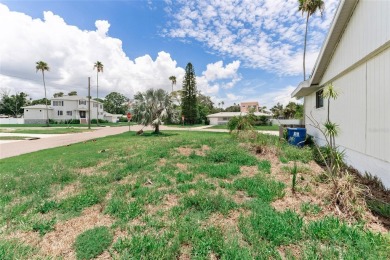1580 Arizona Ave NE, St. Petersburg, FL 33703 presents a rare on The Renaisssance Vinoy Golf Club in Florida - for sale on GolfHomes.com, golf home, golf lot