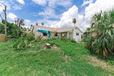 1580 Arizona Ave NE, St. Petersburg, FL 33703 presents a rare on The Renaisssance Vinoy Golf Club in Florida - for sale on GolfHomes.com, golf home, golf lot