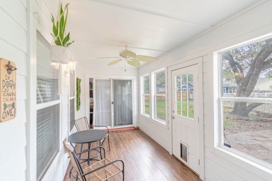 Welcome to this beauty in Captains Bay! This charming 2-bedroom on Rockport Country Club in Texas - for sale on GolfHomes.com, golf home, golf lot