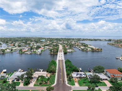 1580 Arizona Ave NE, St. Petersburg, FL 33703 presents a rare on The Renaisssance Vinoy Golf Club in Florida - for sale on GolfHomes.com, golf home, golf lot