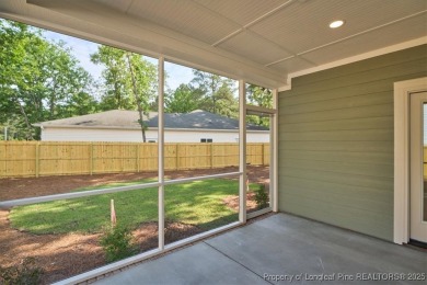MOVE IN READY + FULLY FENCED BACKYARD! Welcome to another on Woodlake Country Club in North Carolina - for sale on GolfHomes.com, golf home, golf lot