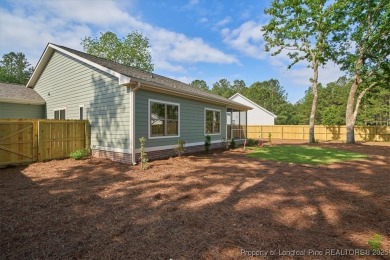 MOVE IN READY + FULLY FENCED BACKYARD! Welcome to another on Woodlake Country Club in North Carolina - for sale on GolfHomes.com, golf home, golf lot