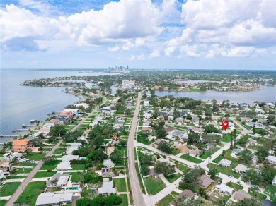 1580 Arizona Ave NE, St. Petersburg, FL 33703 presents a rare on The Renaisssance Vinoy Golf Club in Florida - for sale on GolfHomes.com, golf home, golf lot