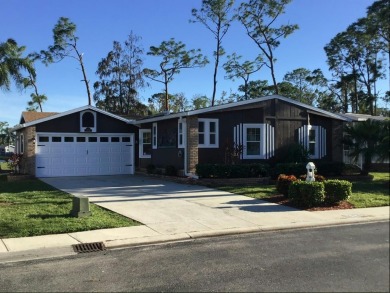 A SHOW STOPPER! Renovated 2bd/2ba home on Lake/Golf course. 1736 on Del Tura Golf and Country Club in Florida - for sale on GolfHomes.com, golf home, golf lot