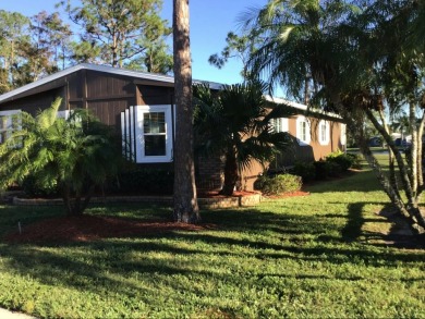 A SHOW STOPPER! Renovated 2bd/2ba home on Lake/Golf course. 1736 on Del Tura Golf and Country Club in Florida - for sale on GolfHomes.com, golf home, golf lot