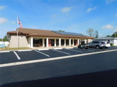 BIG PRICE DROP!!! Save money by making minor renovations on Largo Golf Course in Florida - for sale on GolfHomes.com, golf home, golf lot