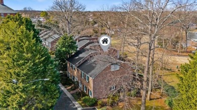 Sophisticated, yet functional and modernized end-unit on Greensboro Country Club in North Carolina - for sale on GolfHomes.com, golf home, golf lot