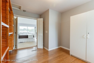 Golf Course condo - This charming condo offers everything you've on Brookshire Inn and Golf Club in Michigan - for sale on GolfHomes.com, golf home, golf lot