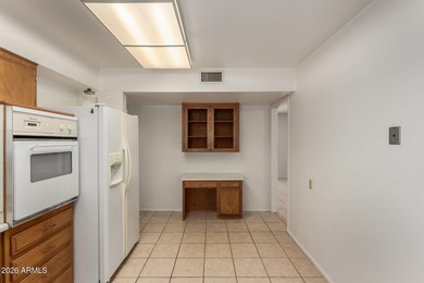 Welcome home to this light and bright 2-bedroom, 2-bath home on Sun City Lakes West and East in Arizona - for sale on GolfHomes.com, golf home, golf lot