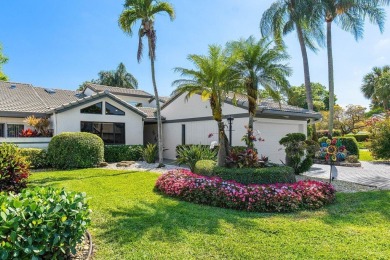 Beautifully remodeled custom villa, situated on a desirable on Hunters Run Golf and Country Club in Florida - for sale on GolfHomes.com, golf home, golf lot