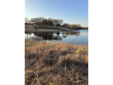 How would you like to walk out your back door, walk up the small on White Bluff Resort - Old Course in Texas - for sale on GolfHomes.com, golf home, golf lot