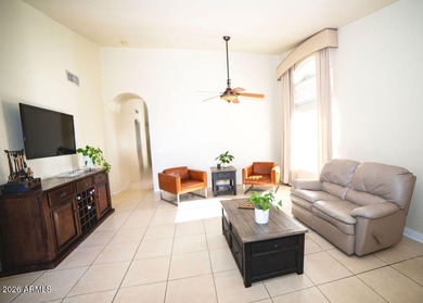 On Golf Course - Single-level 3-bed/2-bath home on a in on Kokopelli Golf Course in Arizona - for sale on GolfHomes.com, golf home, golf lot