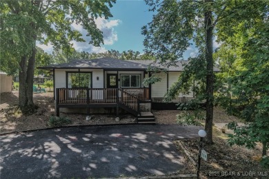 Charming, Fully Updated Home in Tan-Tar-A Estates -Just Minutes on The Oaks Golf Course in Missouri - for sale on GolfHomes.com, golf home, golf lot