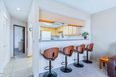 LOCATED IN THE LUXURIOUS QUEENS BAY RESORT! This beautifully on London Bridge Golf Course in Arizona - for sale on GolfHomes.com, golf home, golf lot