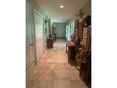 2 bedroom, 3 bath home in beautiful gated Pecan Plantation in on Pecan Plantation Country Club in Texas - for sale on GolfHomes.com, golf home, golf lot