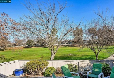 This charming 3-bedroom, 2-bathroom popular Sea Pines end-unit on Crow Canyon Country Club in California - for sale on GolfHomes.com, golf home, golf lot