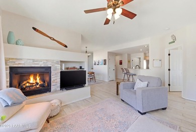 Gated Community in the Lakes with all the amenities, 2 bed 2 on Prescott Lakes Golf and Country Club in Arizona - for sale on GolfHomes.com, golf home, golf lot