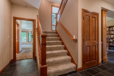 EXPERIENCE LUXURY LIVING ON THE GOLF COURSE in the highly on Rogue Valley Country Club in Oregon - for sale on GolfHomes.com, golf home, golf lot
