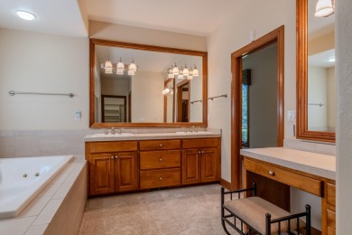 EXPERIENCE LUXURY LIVING ON THE GOLF COURSE in the highly on Rogue Valley Country Club in Oregon - for sale on GolfHomes.com, golf home, golf lot