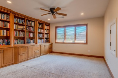 EXPERIENCE LUXURY LIVING ON THE GOLF COURSE in the highly on Rogue Valley Country Club in Oregon - for sale on GolfHomes.com, golf home, golf lot