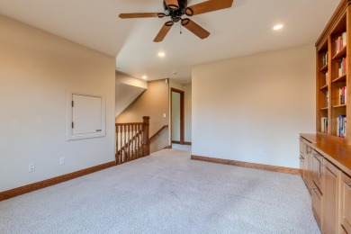 EXPERIENCE LUXURY LIVING ON THE GOLF COURSE in the highly on Rogue Valley Country Club in Oregon - for sale on GolfHomes.com, golf home, golf lot