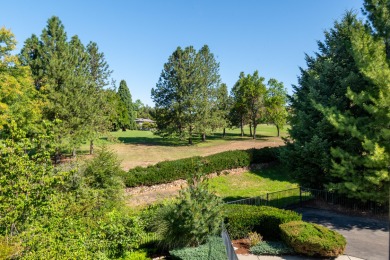 EXPERIENCE LUXURY LIVING ON THE GOLF COURSE in the highly on Rogue Valley Country Club in Oregon - for sale on GolfHomes.com, golf home, golf lot