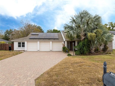 Stunning Fully Fenced Home in Prime Orlando Location

Welcome on Orange Tree Golf Club in Florida - for sale on GolfHomes.com, golf home, golf lot