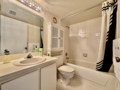 Lovely first-floor 2 bed 2 bath well appointed condo in the on Marina Lakes Golf Course in Florida - for sale on GolfHomes.com, golf home, golf lot