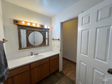 Gorgeous 4-bedroom, 3-bath home perfectly positioned on Lewiston on Lewiston Golf and Country Club in Idaho - for sale on GolfHomes.com, golf home, golf lot