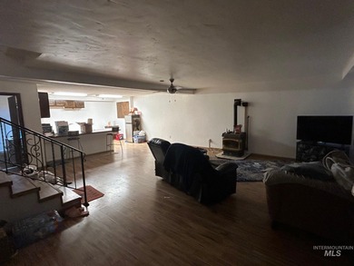 Gorgeous 4-bedroom, 3-bath home perfectly positioned on Lewiston on Lewiston Golf and Country Club in Idaho - for sale on GolfHomes.com, golf home, golf lot