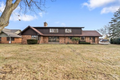 An abundance of character and charm shows vividly throughout on Carriage Greens Country Club in Illinois - for sale on GolfHomes.com, golf home, golf lot